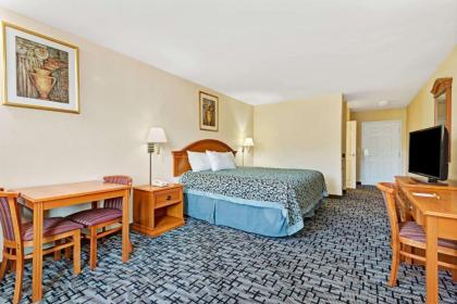 Days Inn by Wyndham Bethel - Danbury - image 12