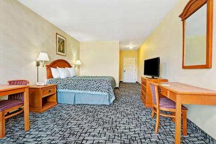 Days Inn by Wyndham Bethel - Danbury - image 8