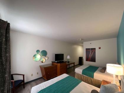 Howard Johnson by Wyndham Bethel - image 14