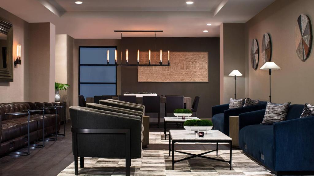 Bethesda Marriott - image 3
