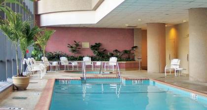 Bethesda Marriott Suites - image 13