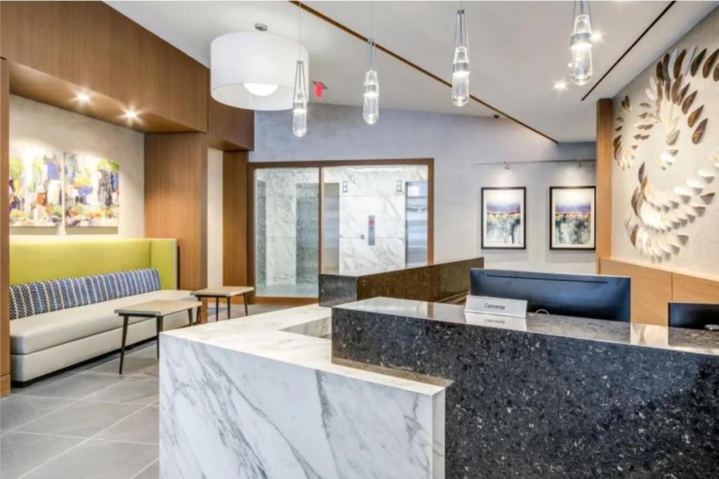 Global Luxury Suites Bethesda Chevy Chase - image 3