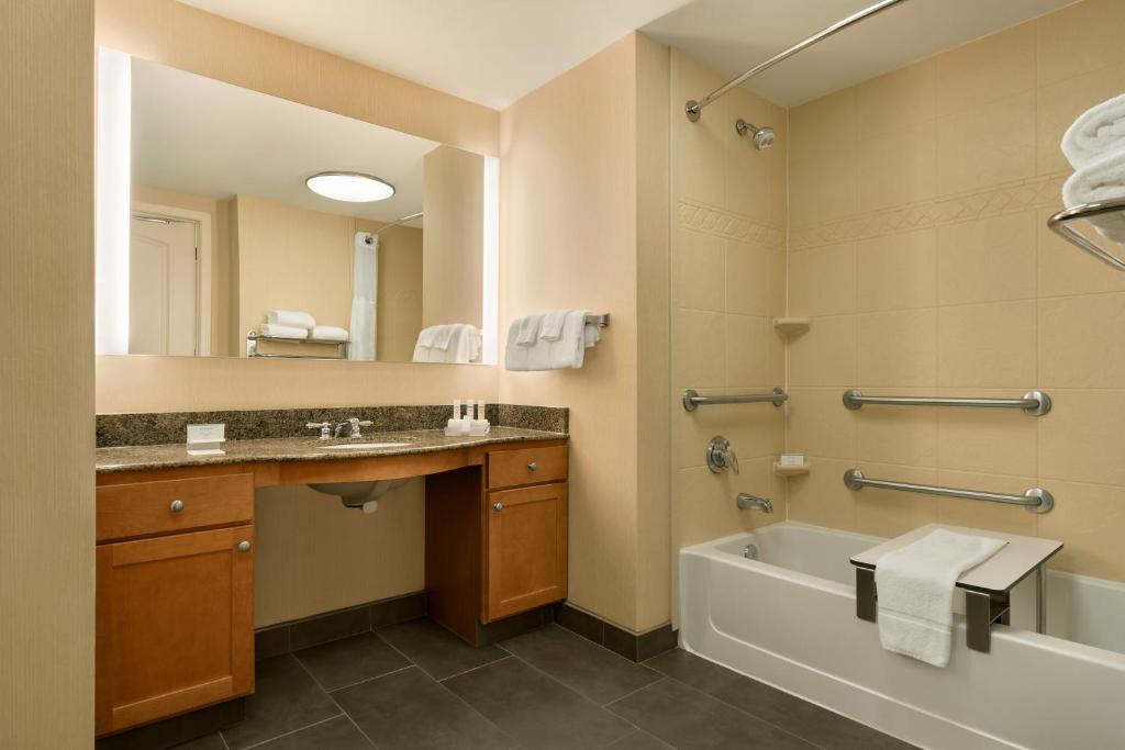 Homewood Suites by Hilton Allentown-Bethlehem Airport - image 6