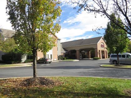 Hampton Inn & Suites Bethlehem - image 13