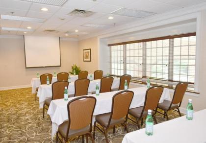 Hampton Inn & Suites Bethlehem - image 19