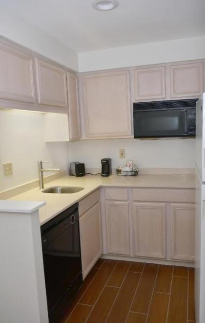 Hampton Inn & Suites Bethlehem - image 7