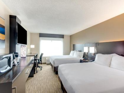 Holiday Inn Express Hotel & Suites Bethlehem an IHG Hotel - image 4