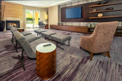 Sonesta Select Allentown Bethlehem Airport - image 2