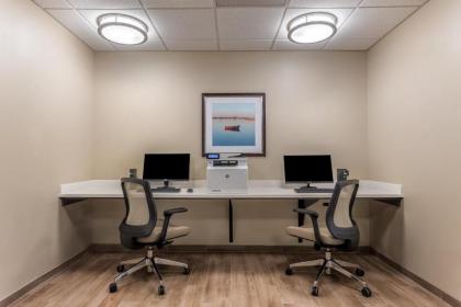 Candlewood Suites Bethlehem South an IHG Hotel - image 8
