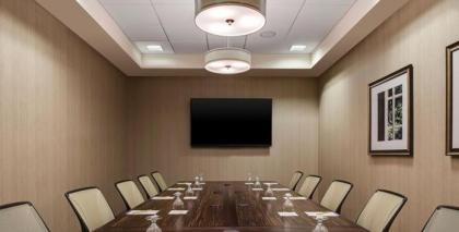 Hilton Garden Inn Bettendorf/ Quad Cities - image 10