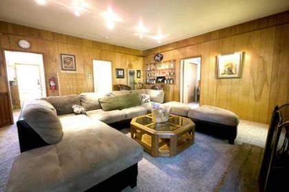 Green Cabin in Big Bear Lake Big Bear City California