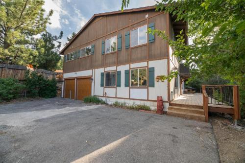 Swiss Chalet - main image