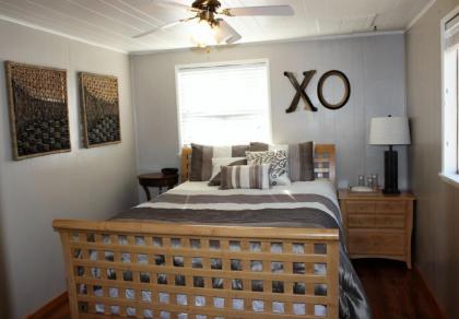 Sugar Bear Cottage - image 13