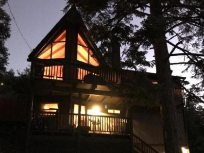 moonridge treetop Retreat