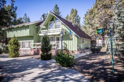 The Bear Whisperer-1631 by Big Bear Vacations