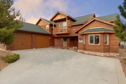 Grand Forest Lodge 1884 by Big Bear Vacations California