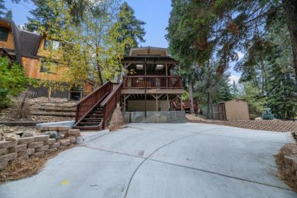 Holiday homes in Big Bear City California