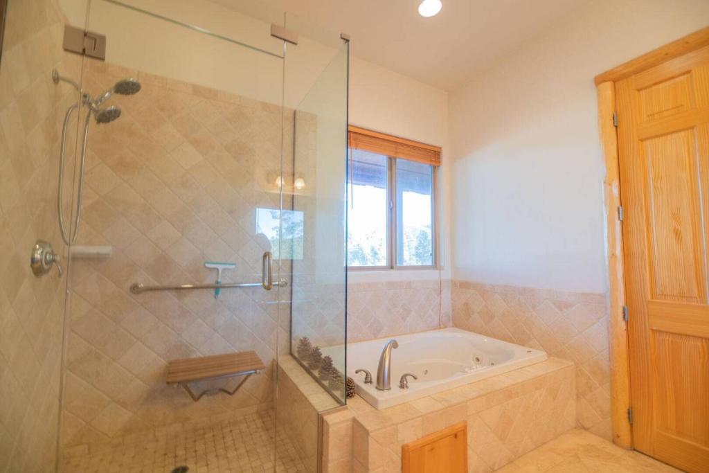 Meadowbrook Estates Ranch - image 7