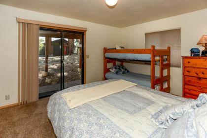 Cozy Haven - 1966 by Big Bear Vacations - image 11