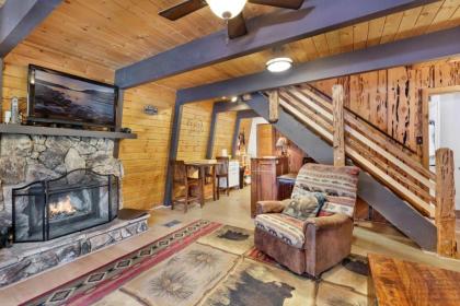 Wolf Cub Cabin - 1946 by Big Bear Vacations - image 13