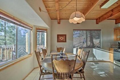 Cozy Getaway with Deck 2 miles to Bear mountain Big Bear City