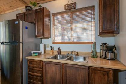 Alpine Whiskey Lodge - image 10