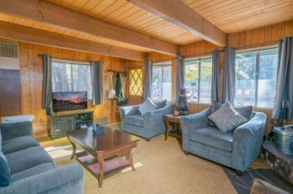 Holiday homes in Big Bear City California