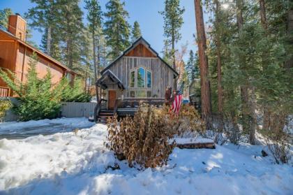 Silver Pine Lodge