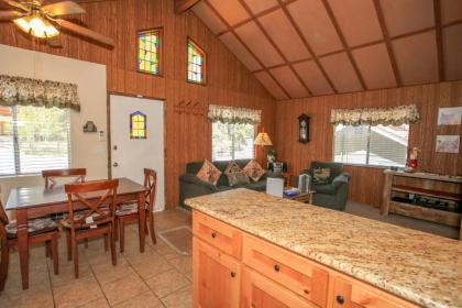 Bear Mountain Retreat by Big Bear Cool Cabins - image 5