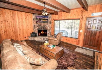 Village Hideaway - image 2
