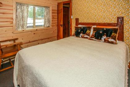 Woodpecker Cabin - image 4