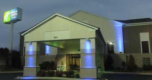 Holiday Inn Express Trussville an IHG Hotel - image 2