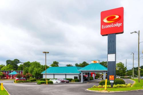 Econo Lodge - Oxmoor - main image