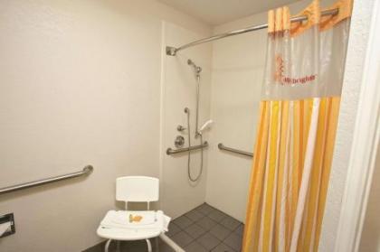 La Quinta by Wyndham Birmingham Hoover - image 2