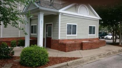 InTown Suites Extended Stay Birmingham AL - Huffman Road - image 3