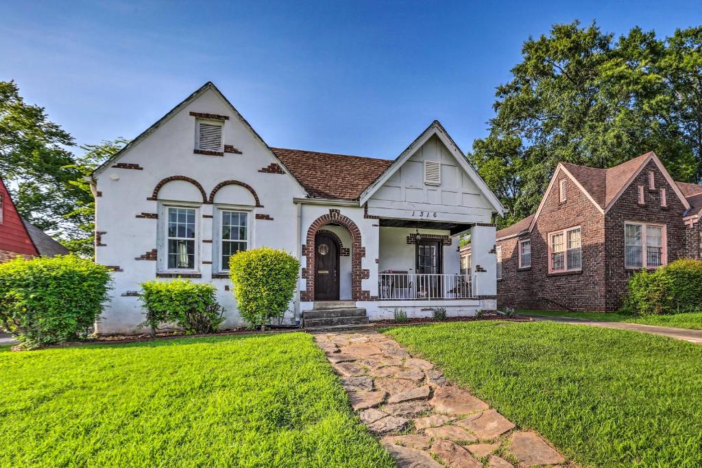 Cozy Birmingham Abode Less Than 7 Mi to Downtown Fun! - main image
