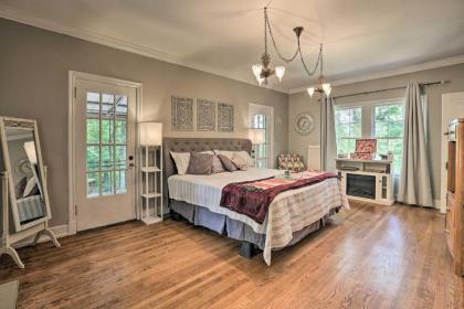 Birmingham Tudor-Style Chalet on Over 2 Acres - image 15