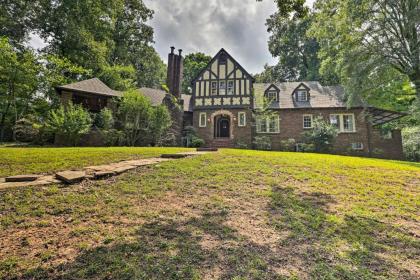 Birmingham Tudor-Style Chalet on Over 2 Acres - image 5