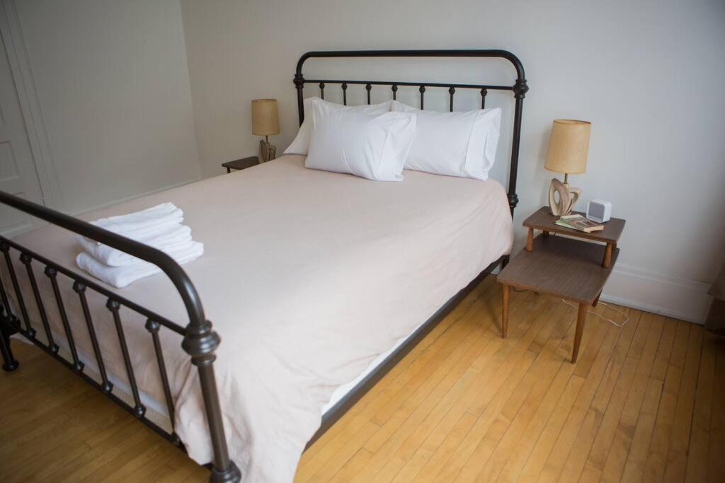 Object Hotel 2BR Room 2B - image 7