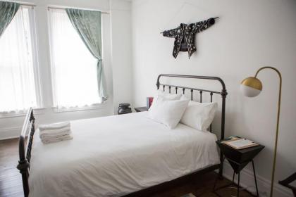 Object Hotel 1BR Shared Bath Room 2D