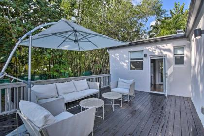 Modern Miami Villa with Pool Oasis about 5 Mi to Beach! - image 6