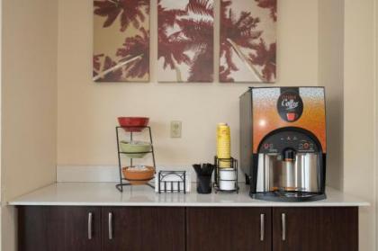 Red Roof Inn Bishopville - image 3