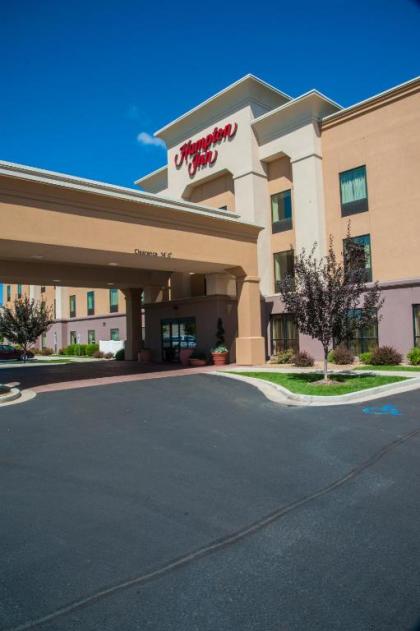Hampton Inn Bismarck - image 15