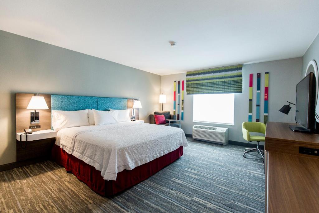 Hampton Inn Bismarck - image 4