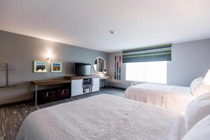 Hampton Inn Bismarck - image 5