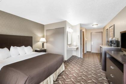 Days Inn by Wyndham Bismarck - image 3