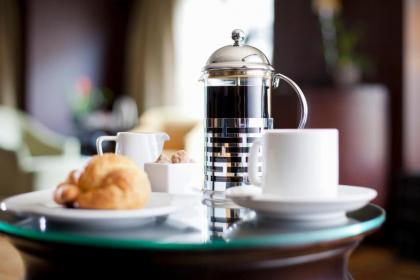 Radisson Hotel Bismarck - image 12