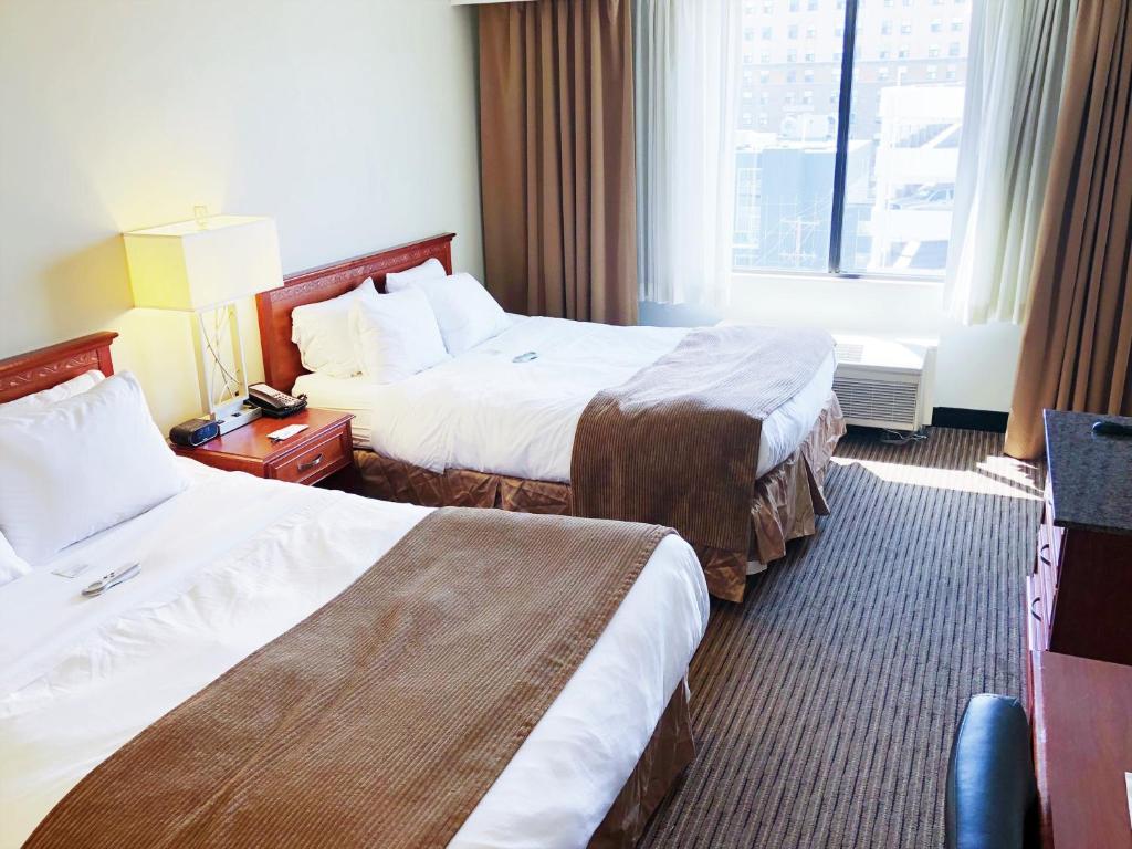 Radisson Hotel Bismarck - image 6
