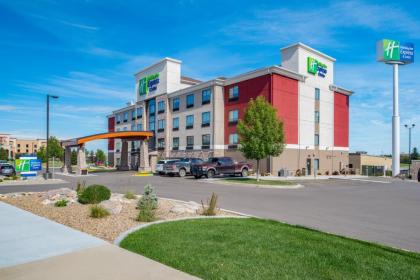 Holiday Inn Express Hotel & Suites Bismarck an IHG Hotel - image 15