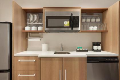 Home2 Suites By Hilton Bismarck - image 9